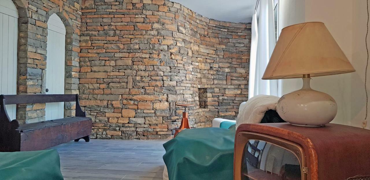 Adelebeppe "The Seaview" Apartman Imperia Kültér fotó